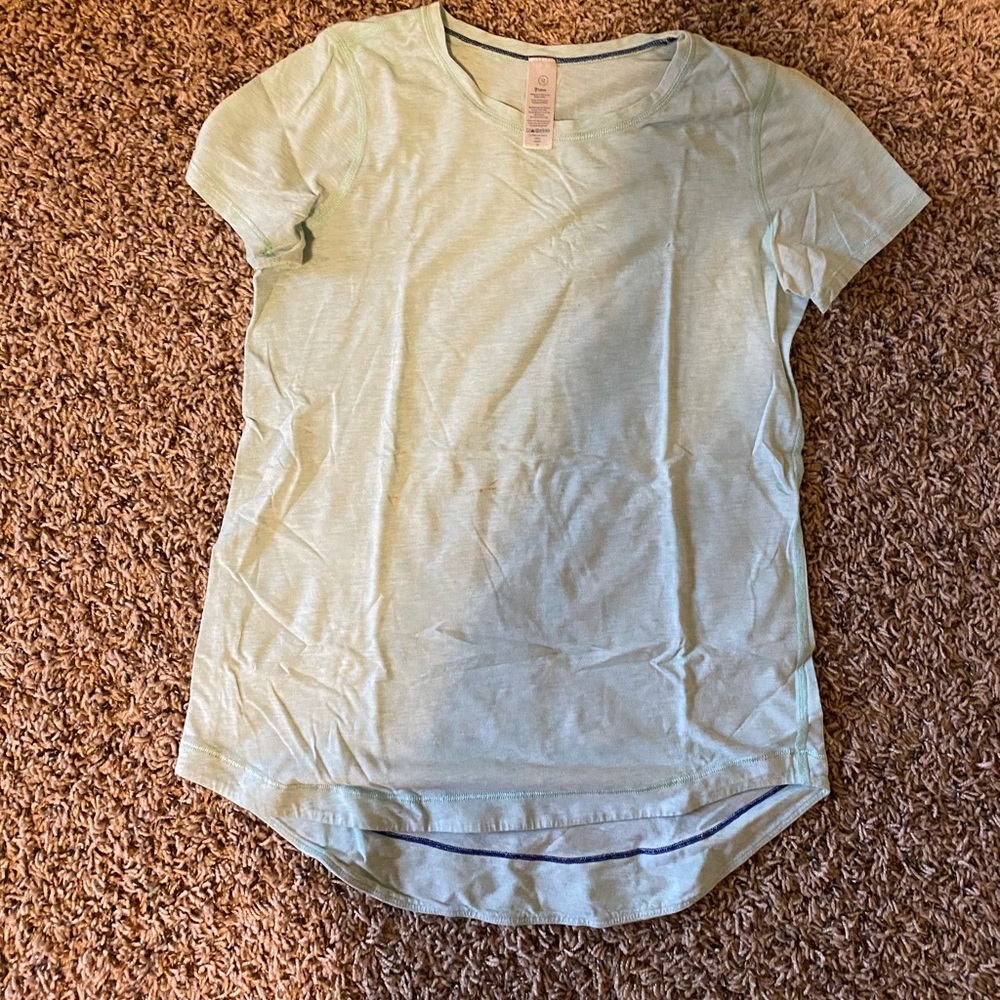 Ivivva girls size 12 mint greenish running shirt